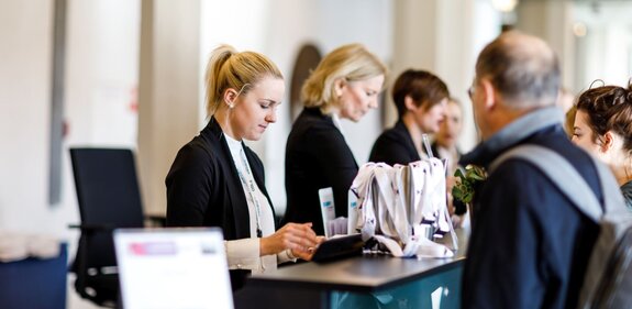 PCO Tyrol Congress Registrierung | © Congress Messe Innsbruck PCO Tyrol Congress Registrierung | © Congress Messe Innsbruck