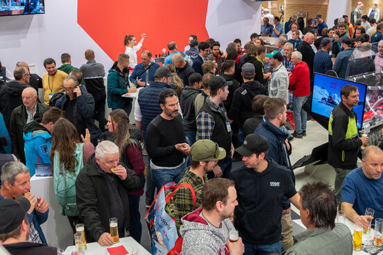 Besucher auf der INTERALPIN 2023 | © Congress Messe Innsbruck Besucher auf der INTERALPIN 2023 | © Congress Messe Innsbruck